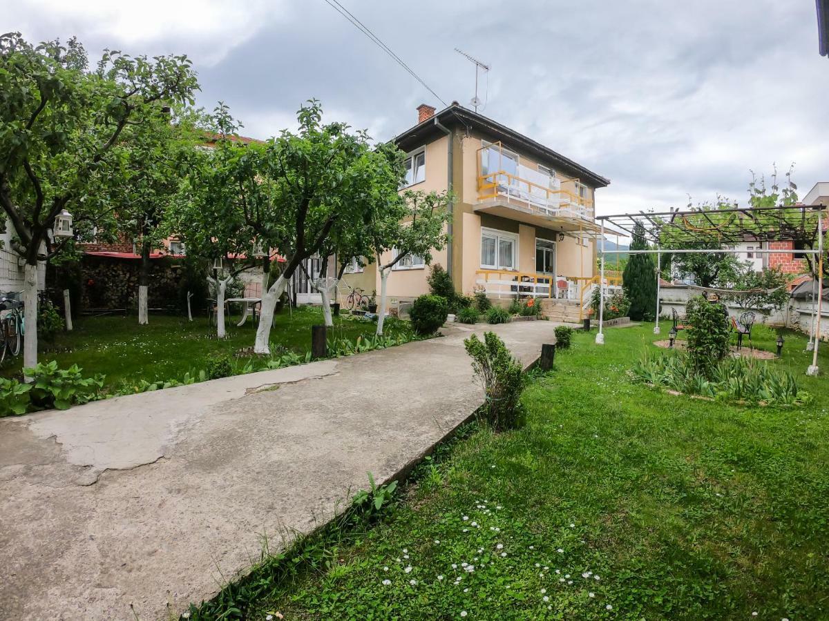 Sarac Hostel Peje Luaran gambar